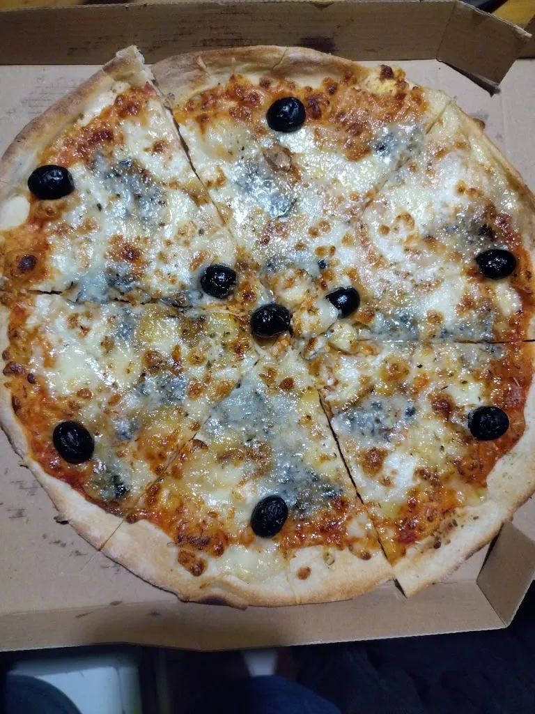 PizzArverne_Aydat_slider_image_3