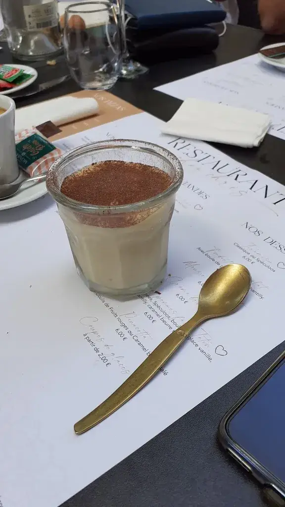 Cat Lec_Restaurant Chez Chris_Val-de-Virieu_review