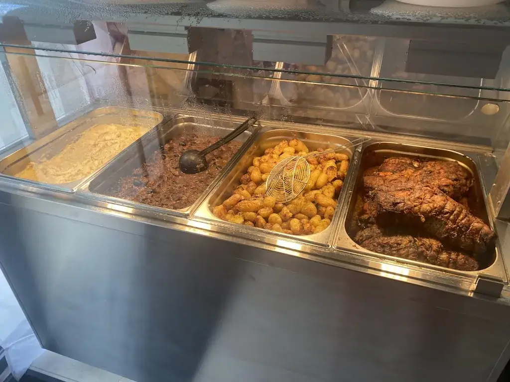 La table de Michel_Viviers_slider_image_2