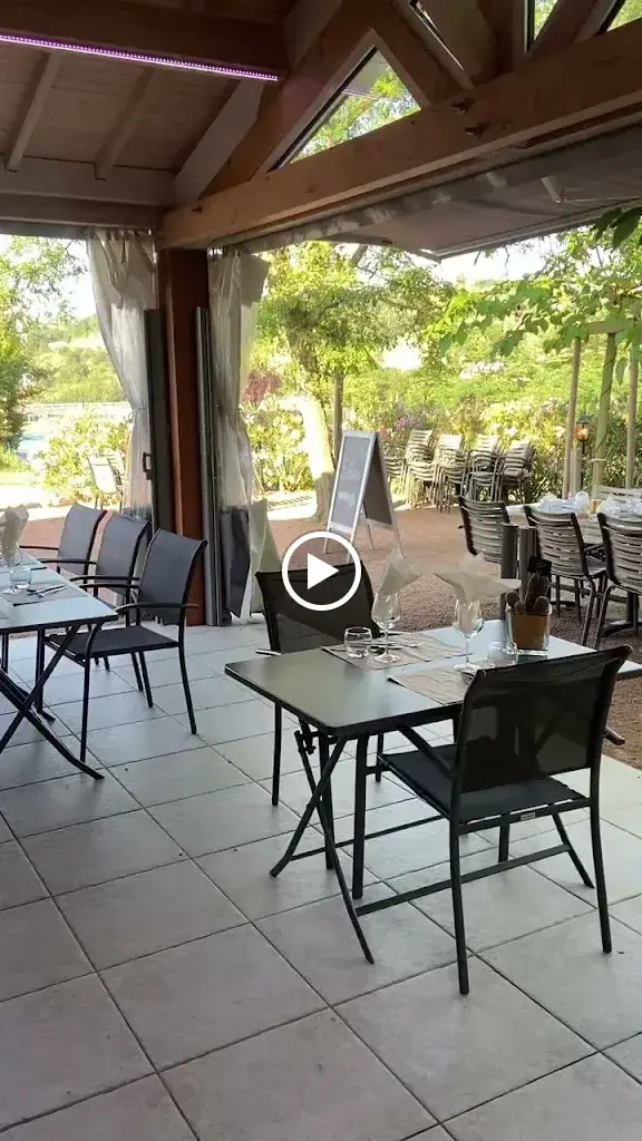 L’Oberge du Barrage_Villerest_slider_image_2