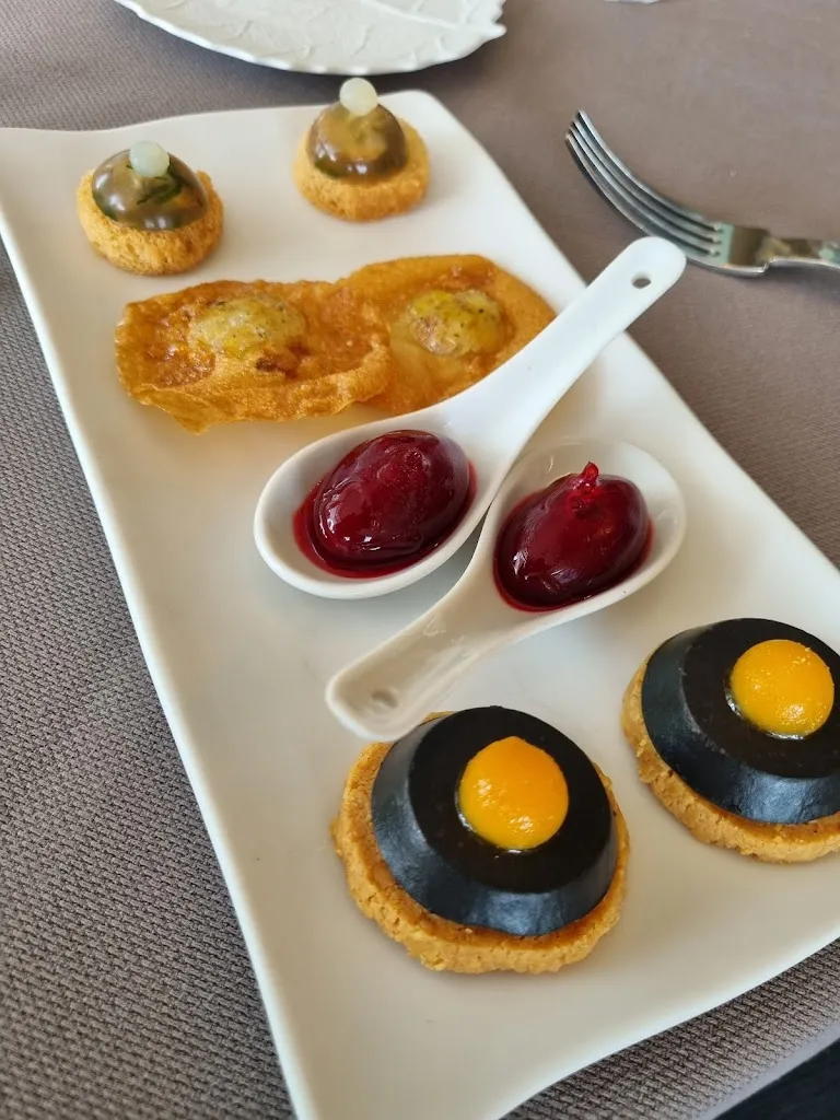 Menu_La Table L'Essensiel au Château de Champlong 4 *_Villerest_image_4