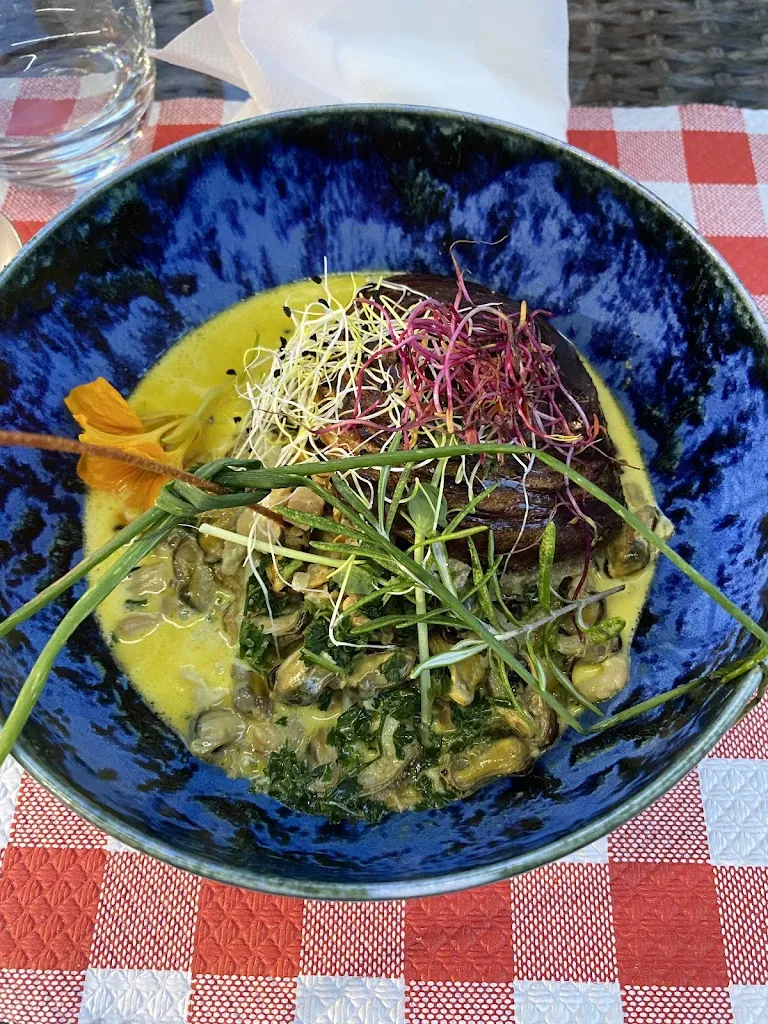 julien lopez_Auberge de La Loire_Villerest_review