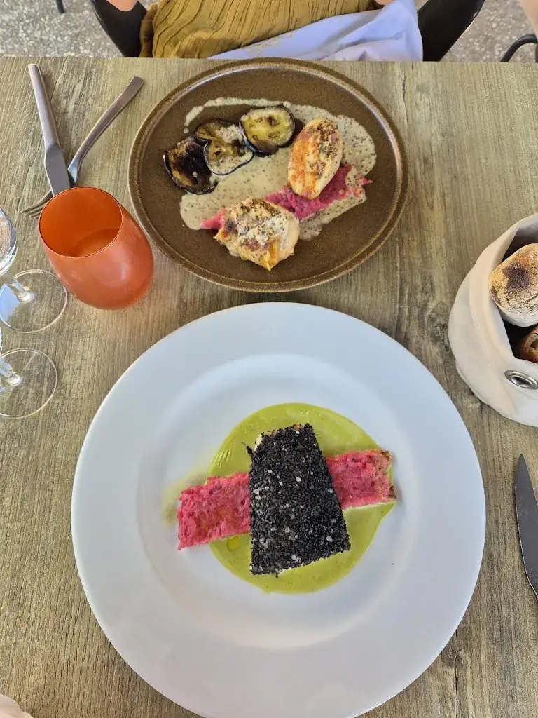 Damien Escallier_Le 9-18_Villerest_recensione