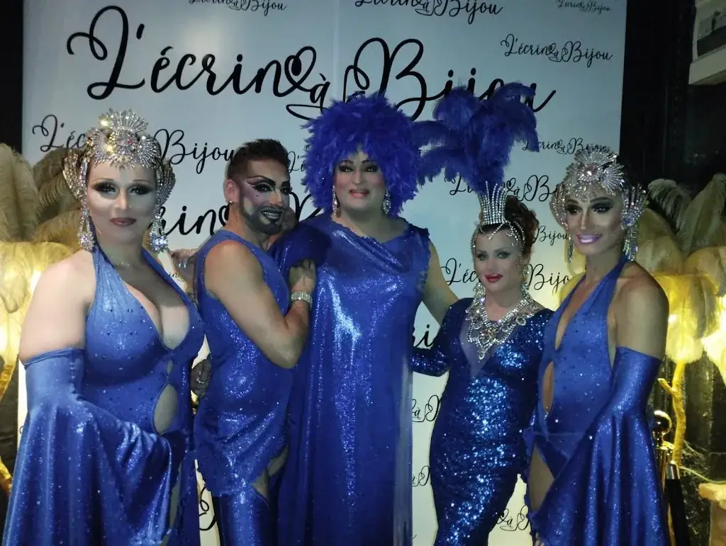 Vénon_Cabaret L'écrin à Bijou_Villerest_recensione