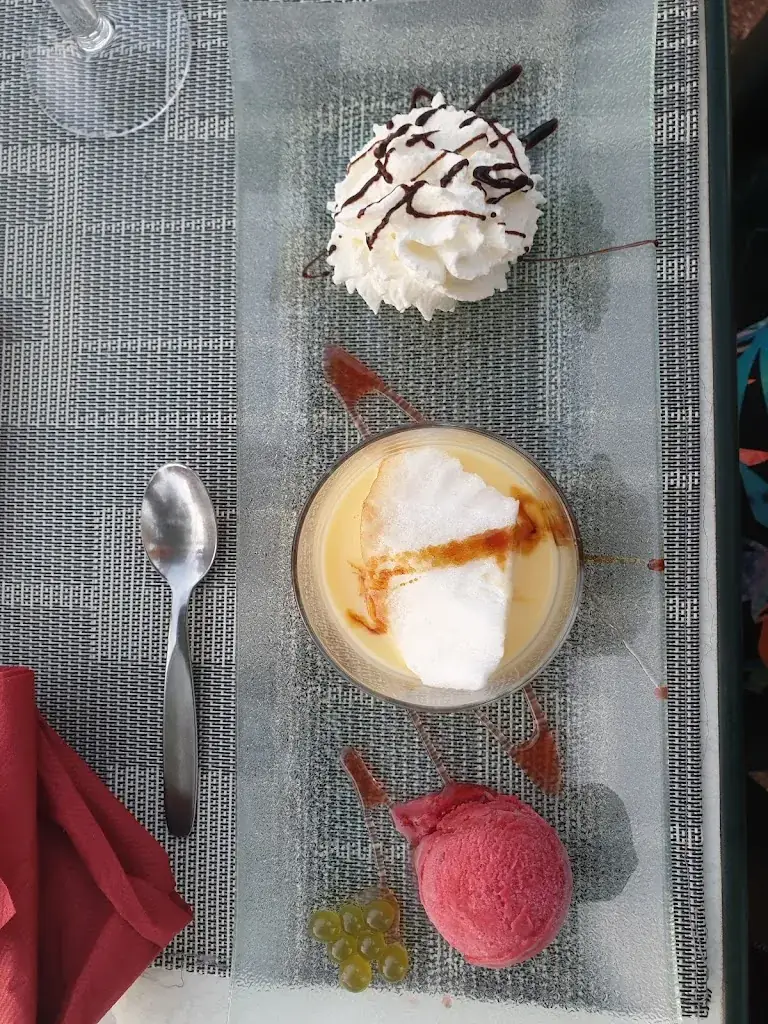 Menu_Auberge de la Vieille Castille Restaurant Commelle Vernay Roanne_Commelle-Vernay_immagine_5