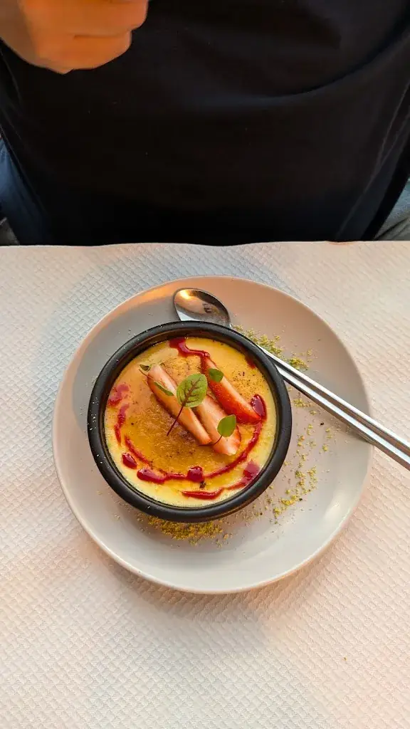 Camille Courtois_Houmous & Curry_Vizille_review