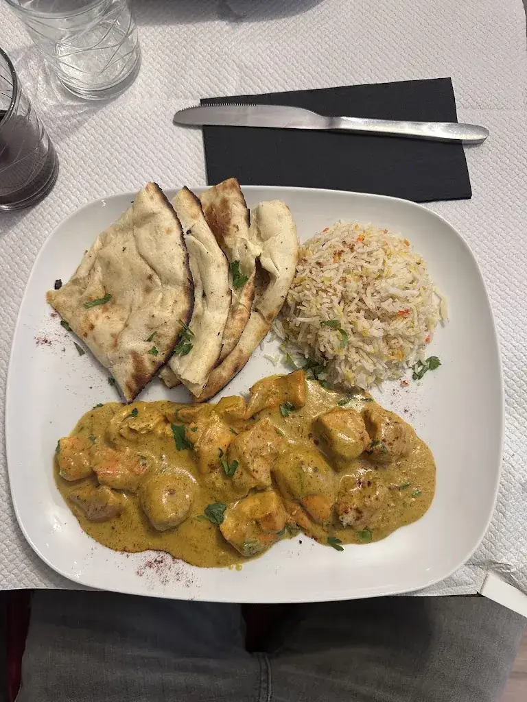 Jonah Donvez_Houmous & Curry_Vizille_review