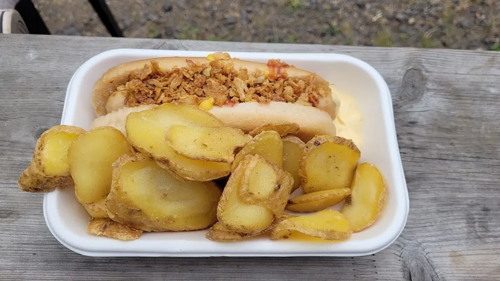 Food truck LES VOISINES_Aydat_slider_image_2