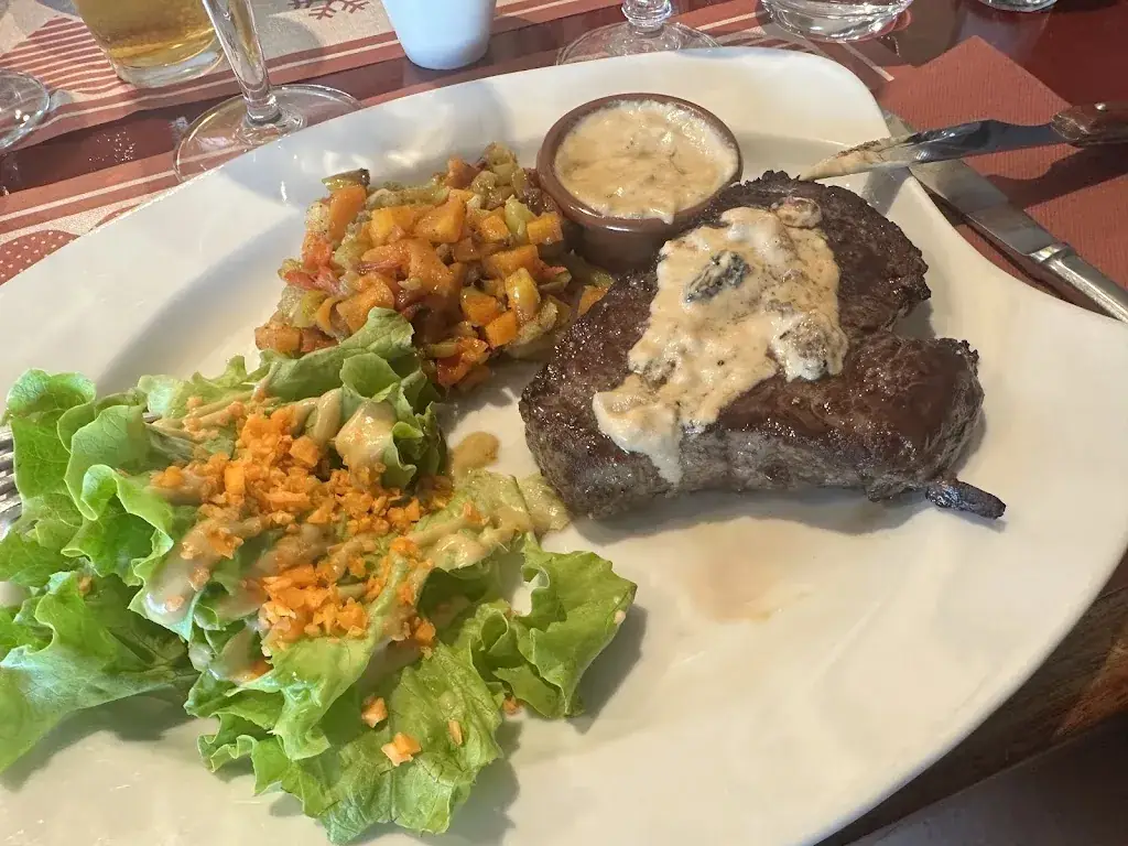 RESTAURANT LES VERDETS restaurant in Viuz-en-Sallaz