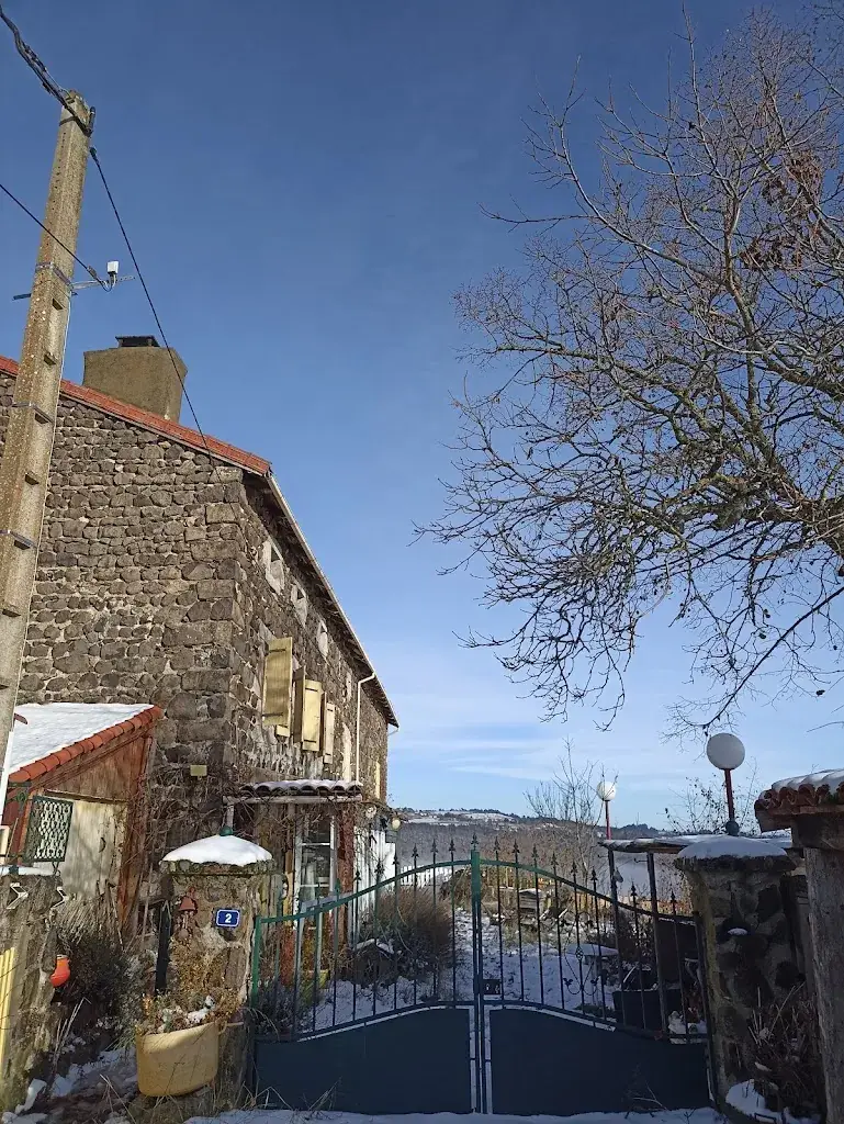 Nadine Costel_Cafe Restaurant de la Halle_Vorey_recensione