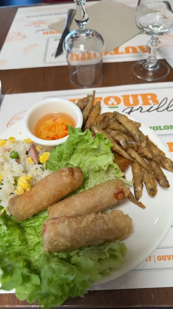 Sandrine_Autour du Grill_Voglans_review