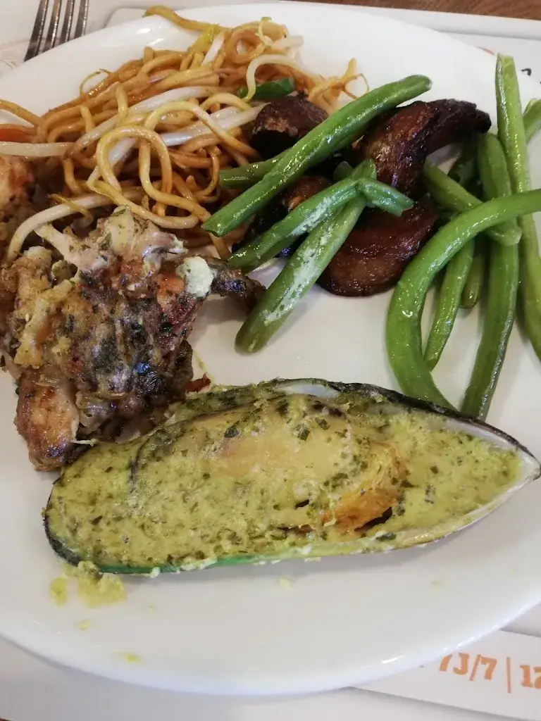 M. M_Autour du Grill_Voglans_review