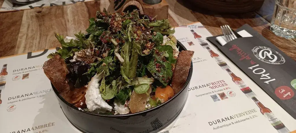 Claudia Maris_Buron du Col de la Croix Morand_Chambon-sur-Lac_review