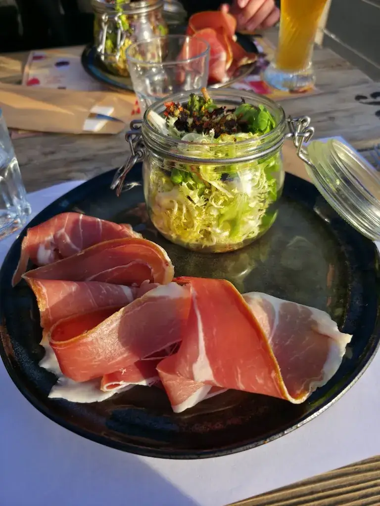 Buron du Col de la Croix Morand_Chambon-sur-Lac_slider_image_3