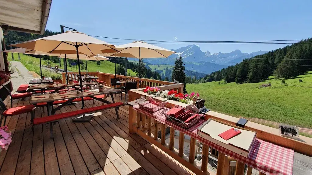 Restaurant-Auberge Col-de-Soud_Villars-sur-Ollon_slider_image_1