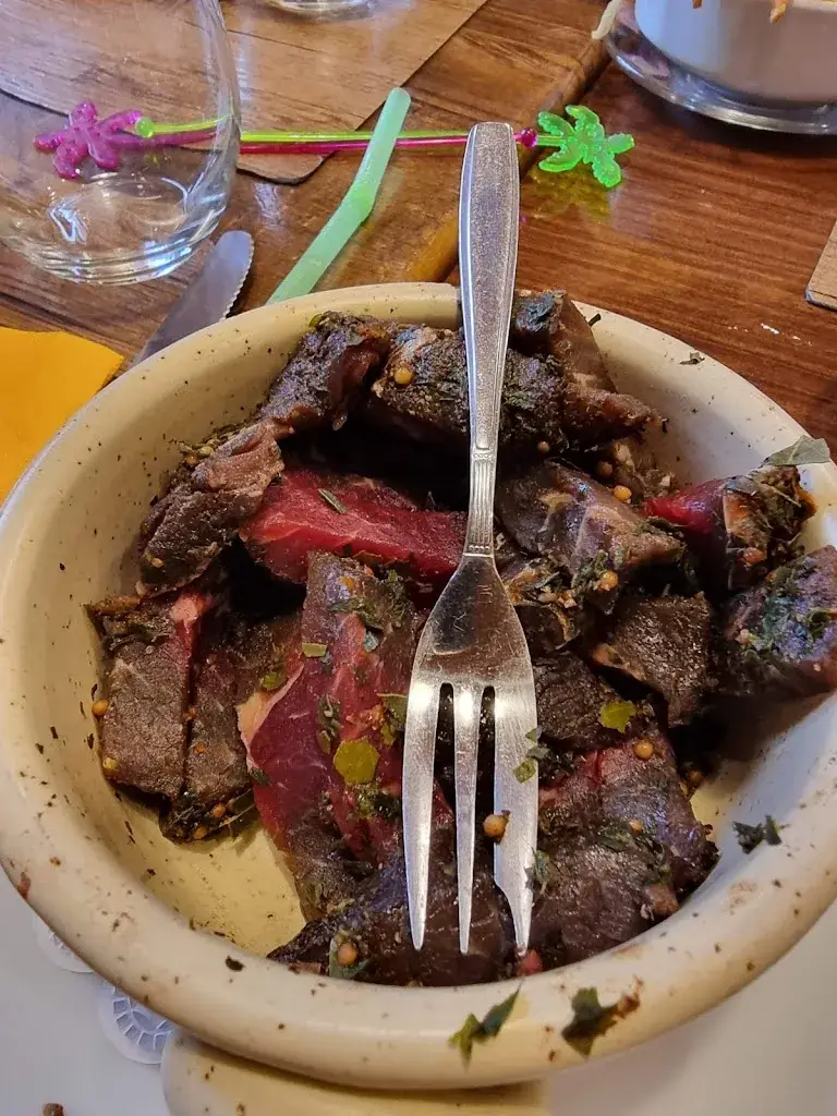 Resize Smith_Café-Restaurant de la Poste et Cavin Traiteurs_Villars-Mendraz_review