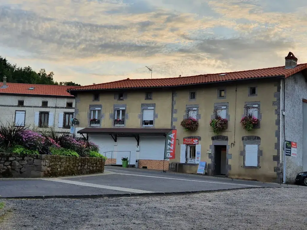 Pizza Village_Aydat_slider_image_3