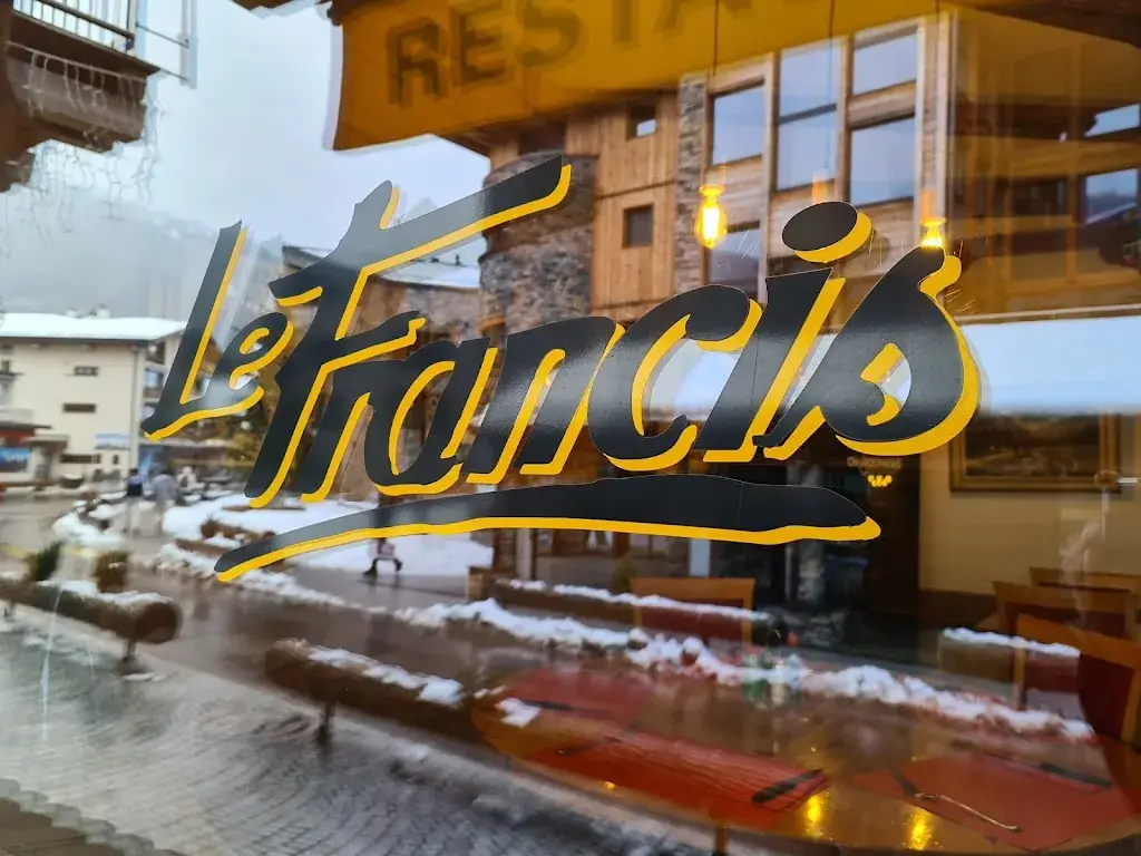 Jamal K. Atkins_Le Francis Restaurant & Pizzeria_Villars-sur-Ollon_review