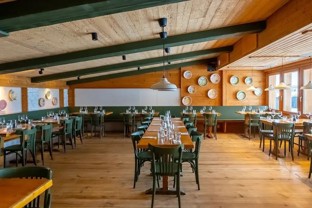 Rocco Cantina Italiana restaurant in Villars-sur-Ollon