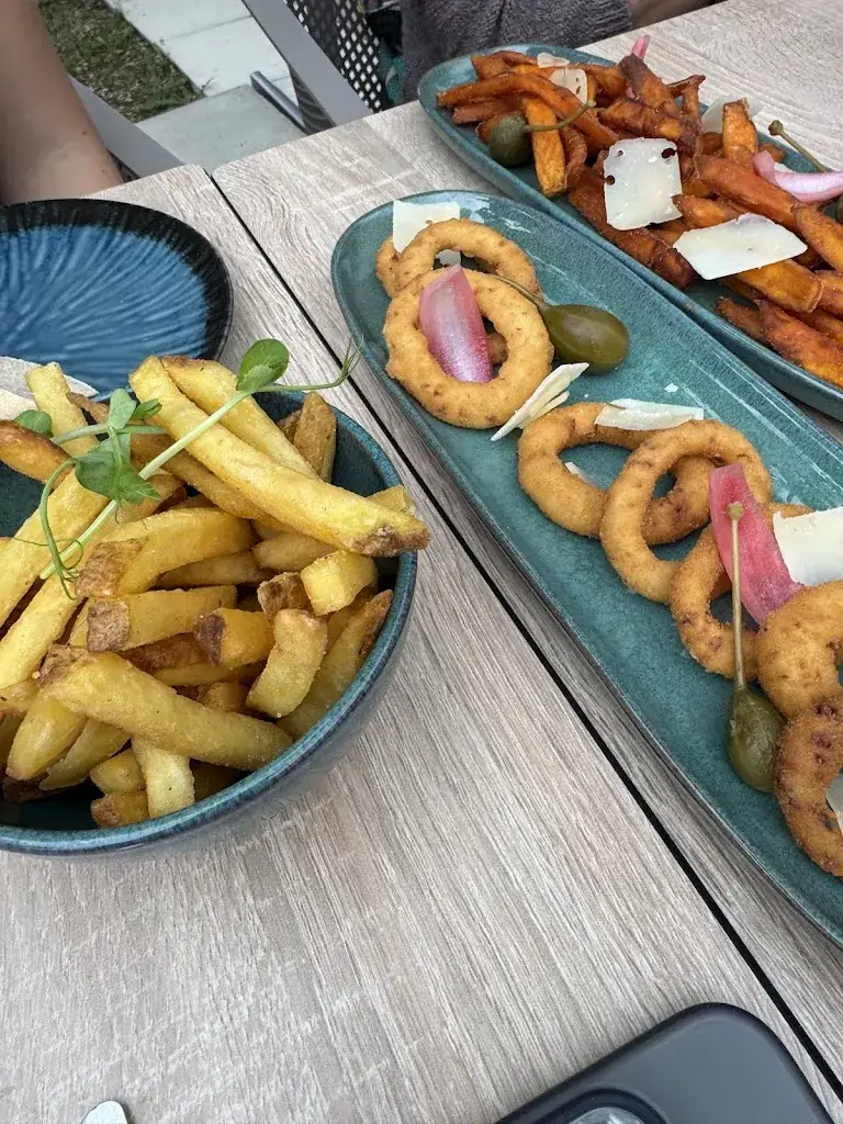 Jonathan M_Les Terrasses de Renage_Renage_review