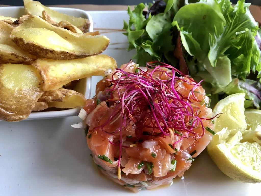 Menu_Restaurant les Rives du Lac_Viviers-du-Lac_image_6