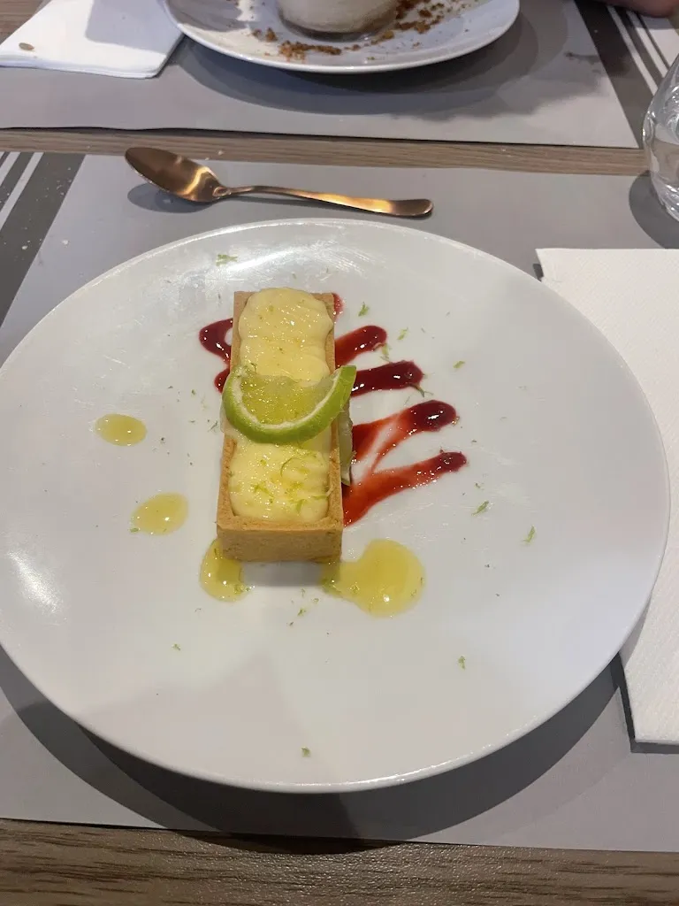 Show Bike Food_Yssingeaux_slider_image_3