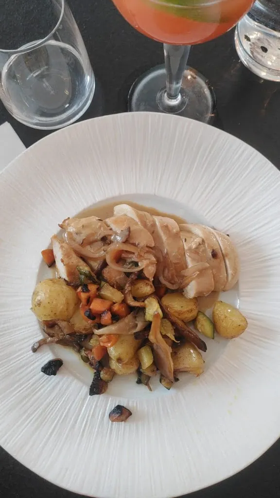 christophe badiou_Le Patio - Restaurant & Gîte_Yssingeaux_reseña