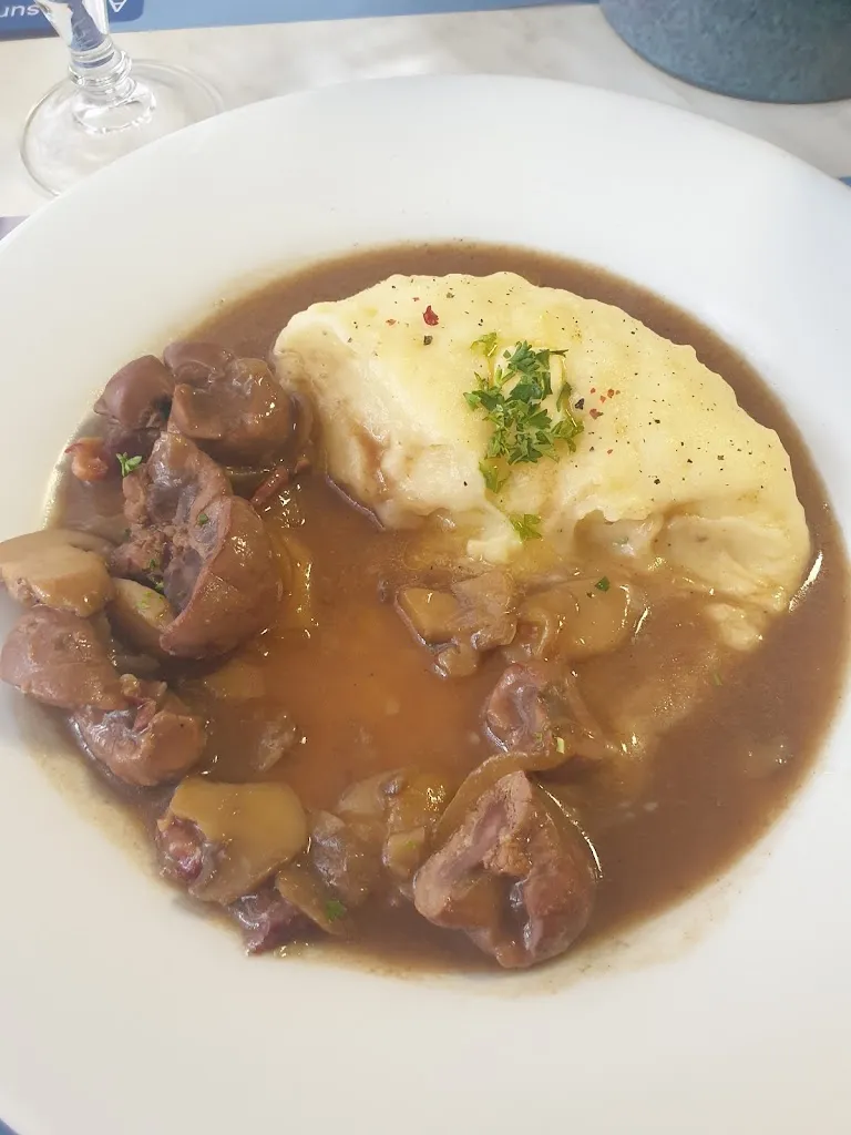 Le Vieux Puits_Montholon_slider_image_3