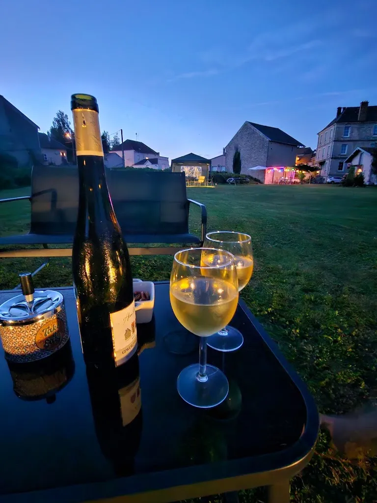 La Distillerie 1881 restaurant à Aillevillers-et-Lyaumont