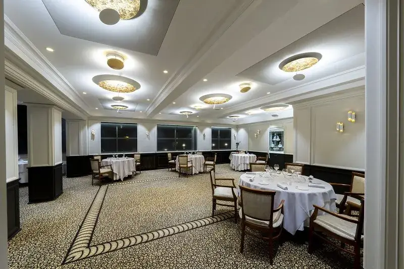 REFUGE DES GOURMETS restaurant in Machilly