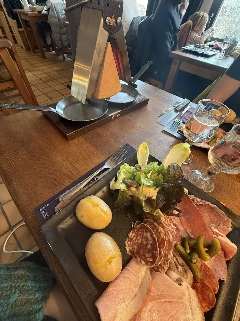 Claire Marie Crochet_Au Vieux Chaudron_Villard-de-Lans_recensione