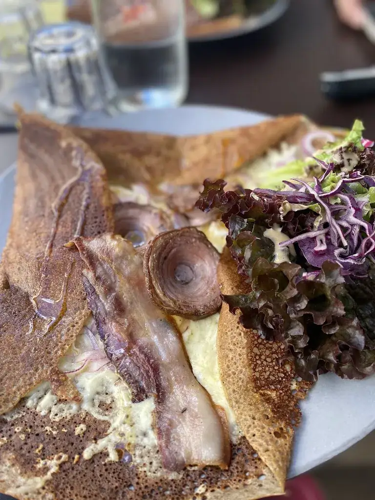 Yim Laura_Crêperie de l'Ours_Villard-de-Lans_review