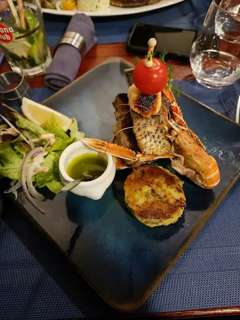 Menü_Blue Marine_Villeneuve-sur-Lot_Bild_3