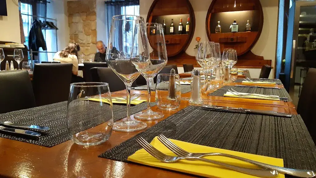 Restaurant de l'Aigle_Villeneuve_slider_image_1