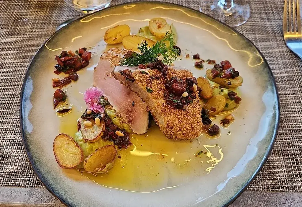 Roxane Delorme_Le Sarde_Douvaine_review