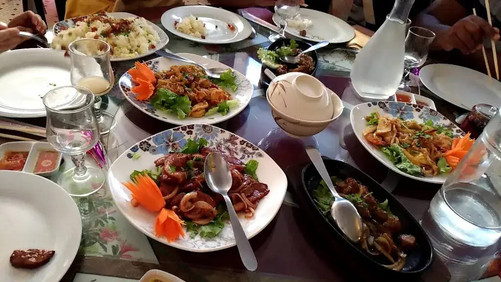 Escale d'Asie_Villeneuve-sur-Lot_slider_image_2