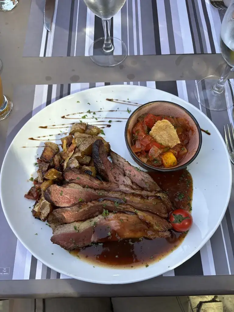 Claudia Ellis_Bar Restaurant Régaly's_Voreppe_review