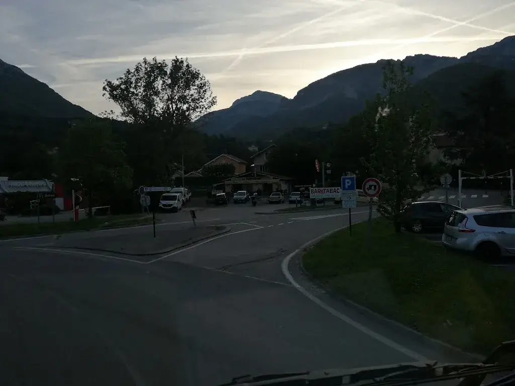 Le Petit Chalet_Voreppe_slider_image_3