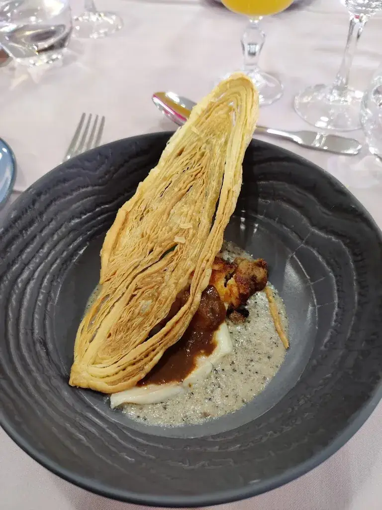 Val ZR._Restaurant d'application du Lycée 