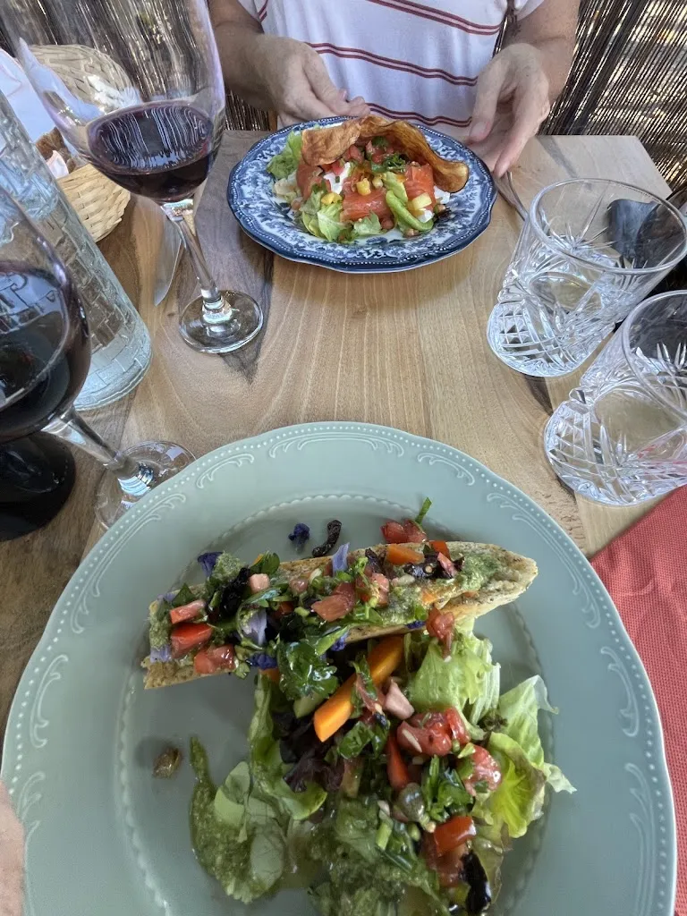 Tom Rogers_L'Osteria_Yenne_review