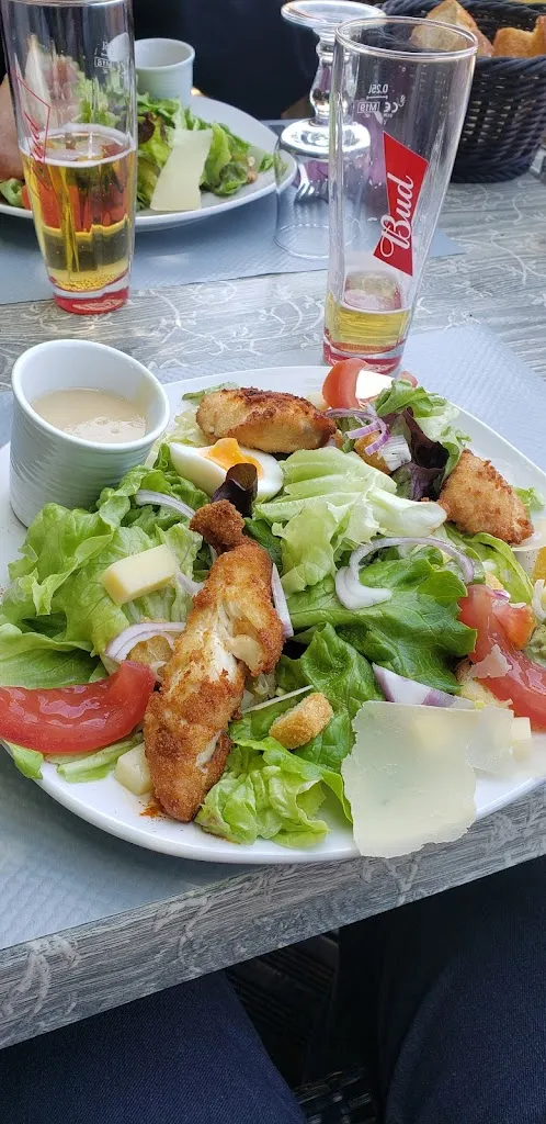 Cesar Aguilera_Le Montaplan « Montap’ »_Yenne_review