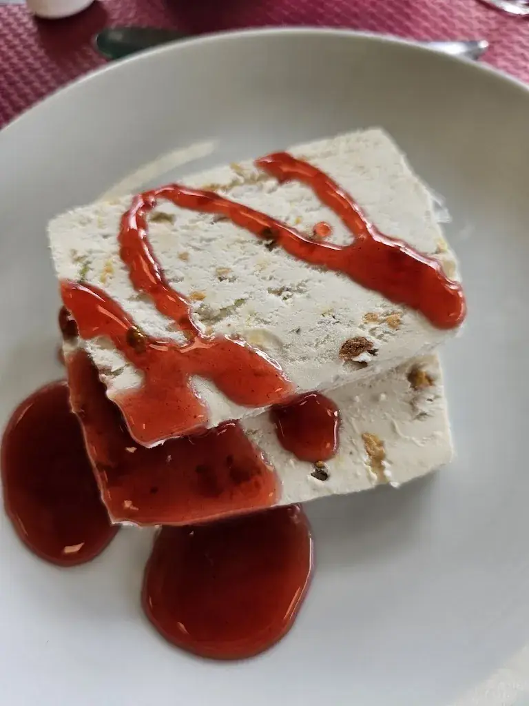 Marie Claude Suchet_Le Chrono loisin_Loisin_review