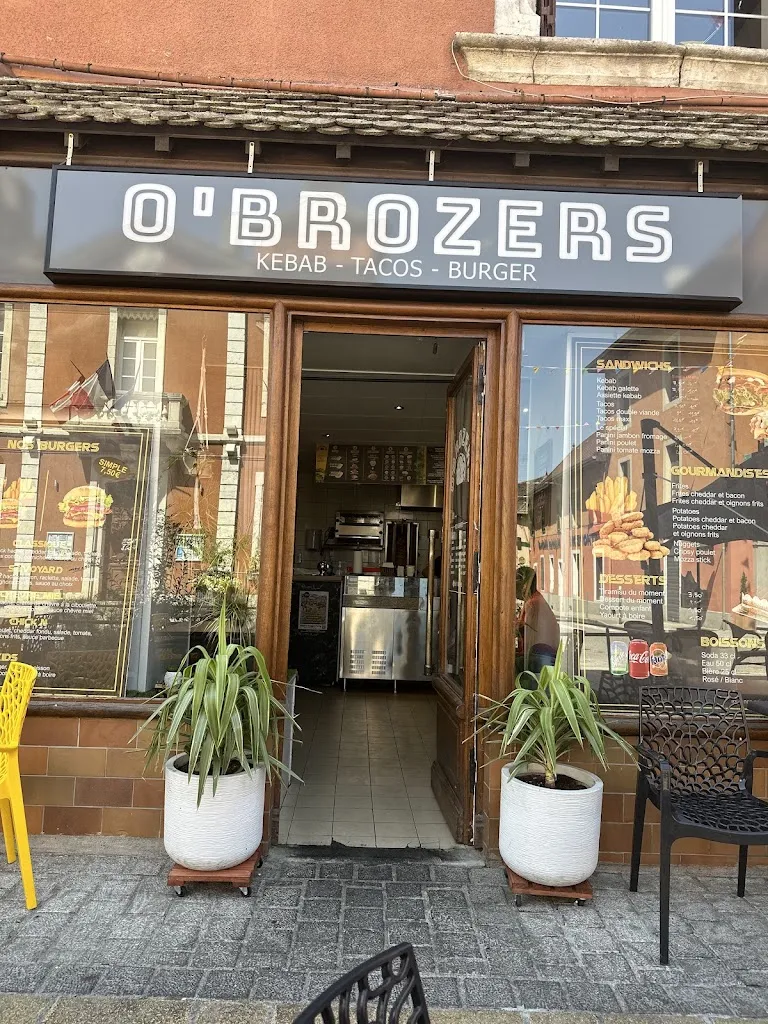 O'brozers restaurant in Yenne