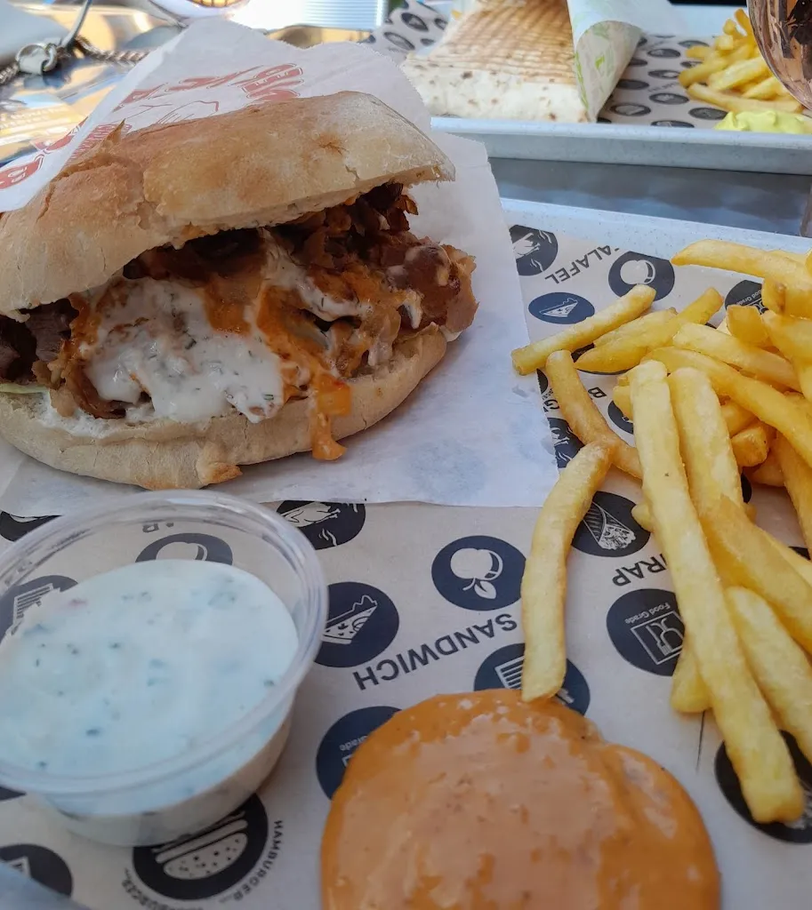 O'brozers_Yenne_slider_image_2