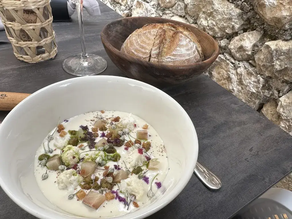 La Table 1625_Jongieux_slider_image_3