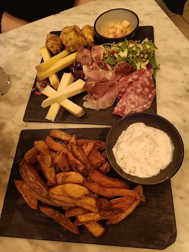 Charlotte Herrmann_La Tamtamerie - Restaurant /Bar Villeurbanne_Villeurbanne_review