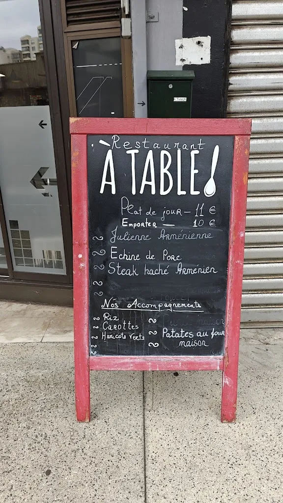 A table restaurant restaurant in Villeurbanne