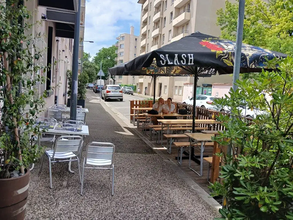 Ptit Bistroy_Villeurbanne_slider_image_1