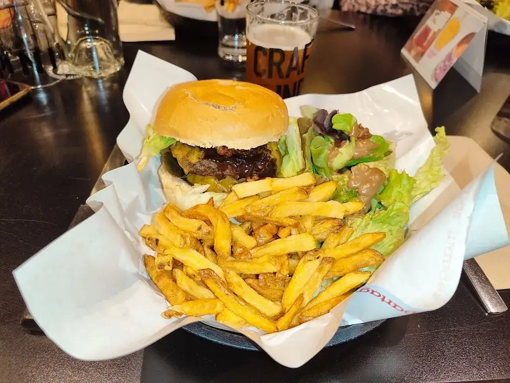 Ninkasi Gratte-Ciel_Villeurbanne_slider_image_3