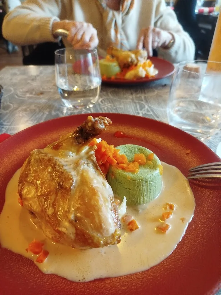 Le Bistrot du Coin Caché_Ahuy_slider_image_1